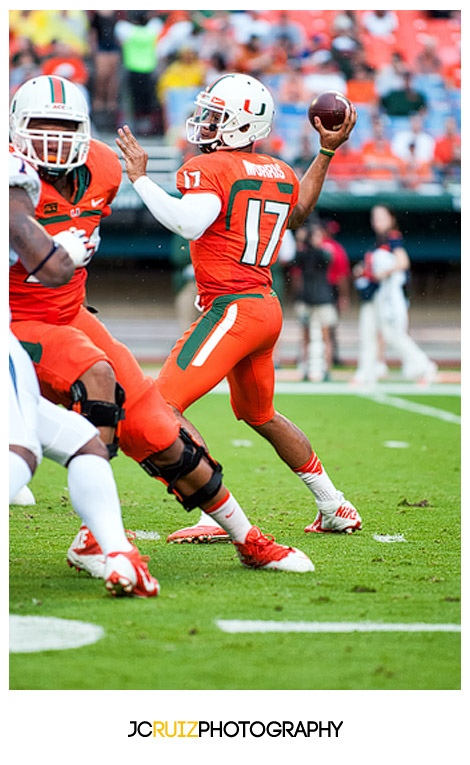 Hurricanes QB, #17 Stephen Morris, looks to complete a pass against the Virginia Cavaliers