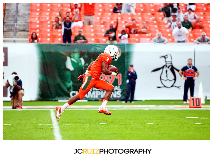 Hurricanes DB #3, Tracy Howard, returns an interception for a touchdown