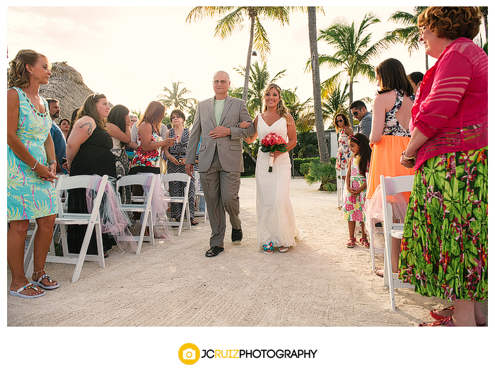 beach wedding photos