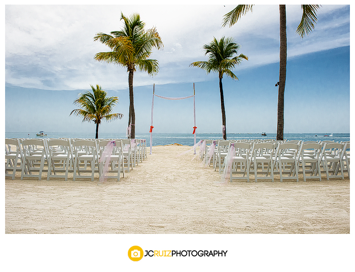 beach wedding photos