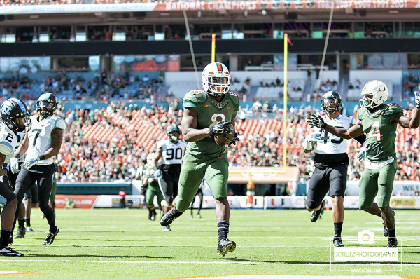 Duke Johnson scored a touchdown from a Brad Kaaya pass