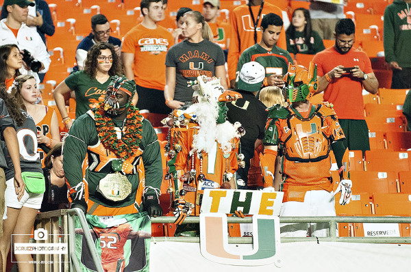Miami Hurricanes fans