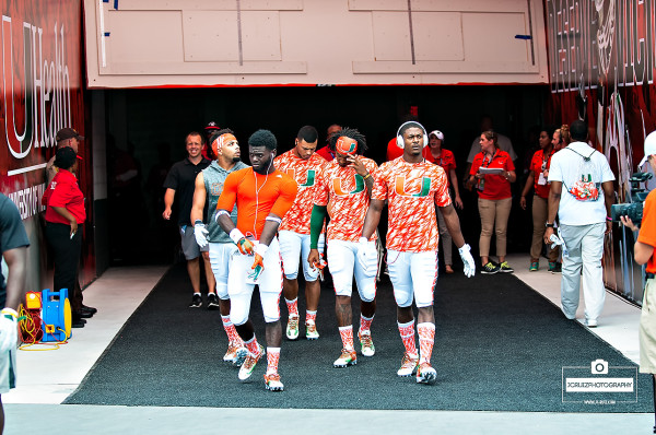 Hurricane players walk to warmups