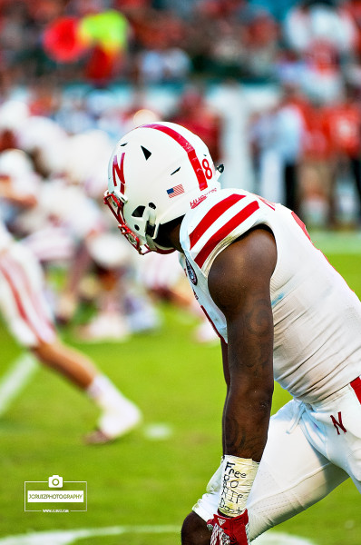Stanley Morgan Jr. lines up for a plau