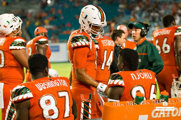 brad kaaya chats with david njoku