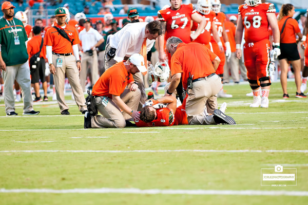 braxton berrios hurts knee