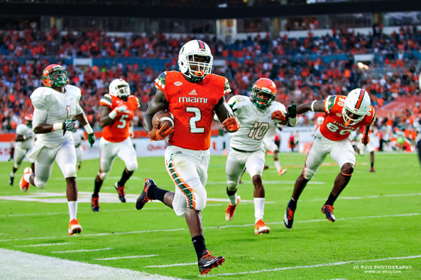 Joe Yearby Breaks for a 70 yard touchdown