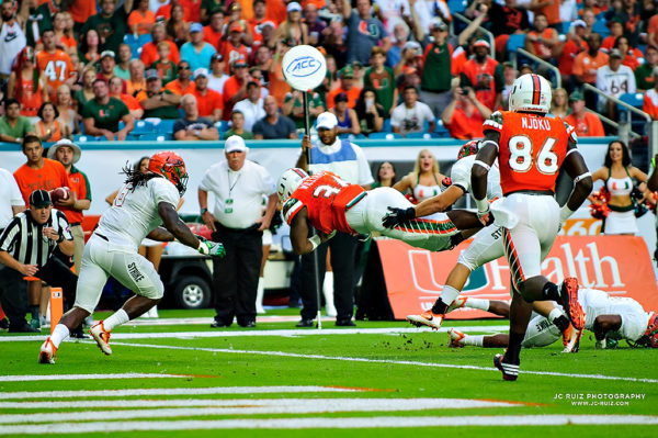 Marquez Williams dives for a touchdown