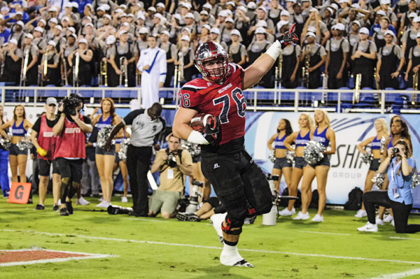 WKU OL, Forrest Lamp, scores on a trick play