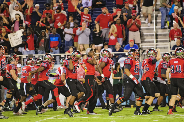 Western Kentucky runs onto the field for introductions