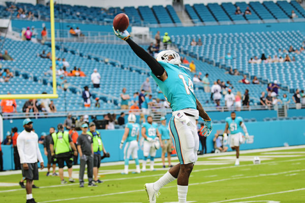 Dolphins WR #14, Jarvis Landry, works on his one handed catches