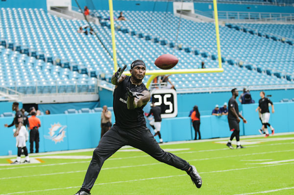 Julio Jones catches a pass during drills