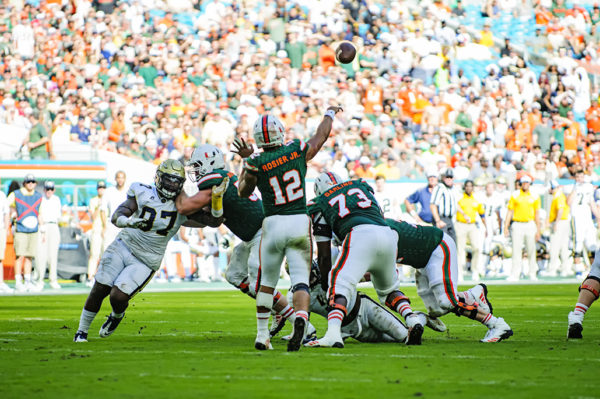 Malik Rosier throws a pass