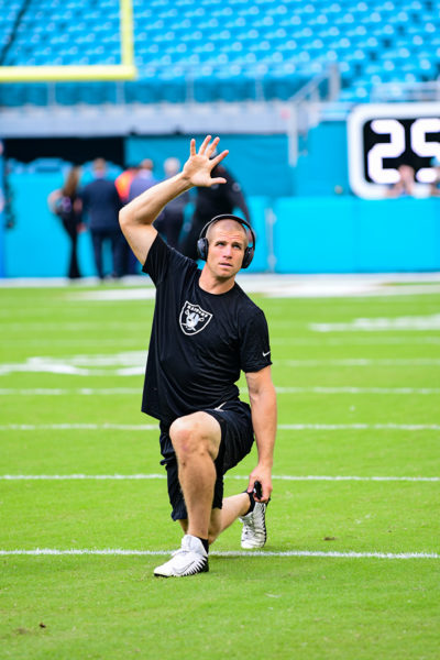 Oakland Raiders wide receiver Jordy Nelson (82) stretches