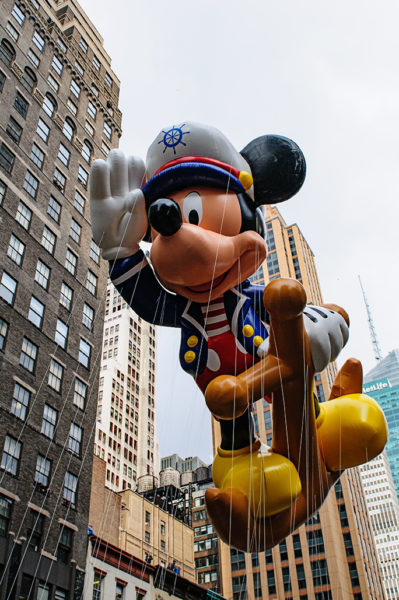 Mickey Mouse macys thanksgiving day parade