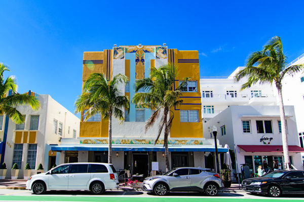 Ocean drive art deco colors