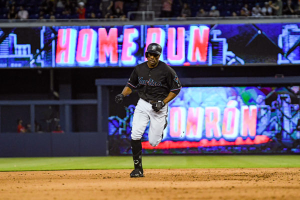 Miami Marlins left fielder Curtis Granderson #21