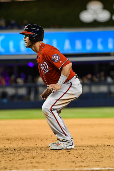 Washington Nationals catcher Yan Gomes #10