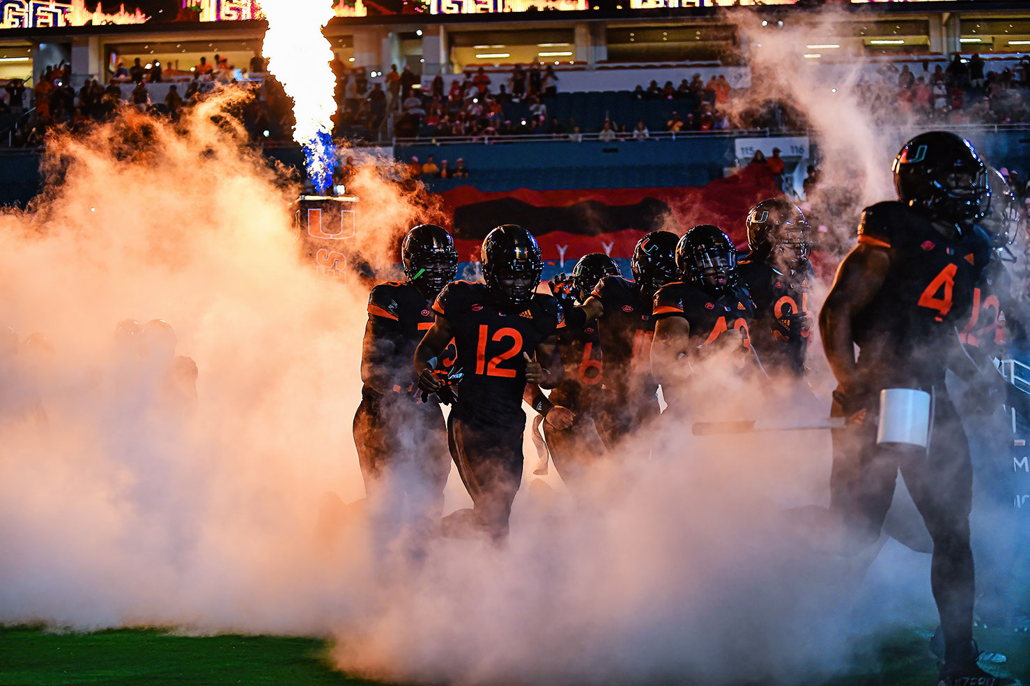 photographing-for-the-miami-hurricanes-football-team