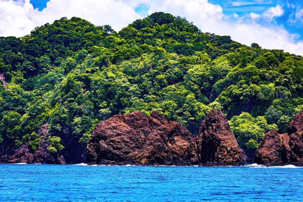 costa rica volcanic beaches